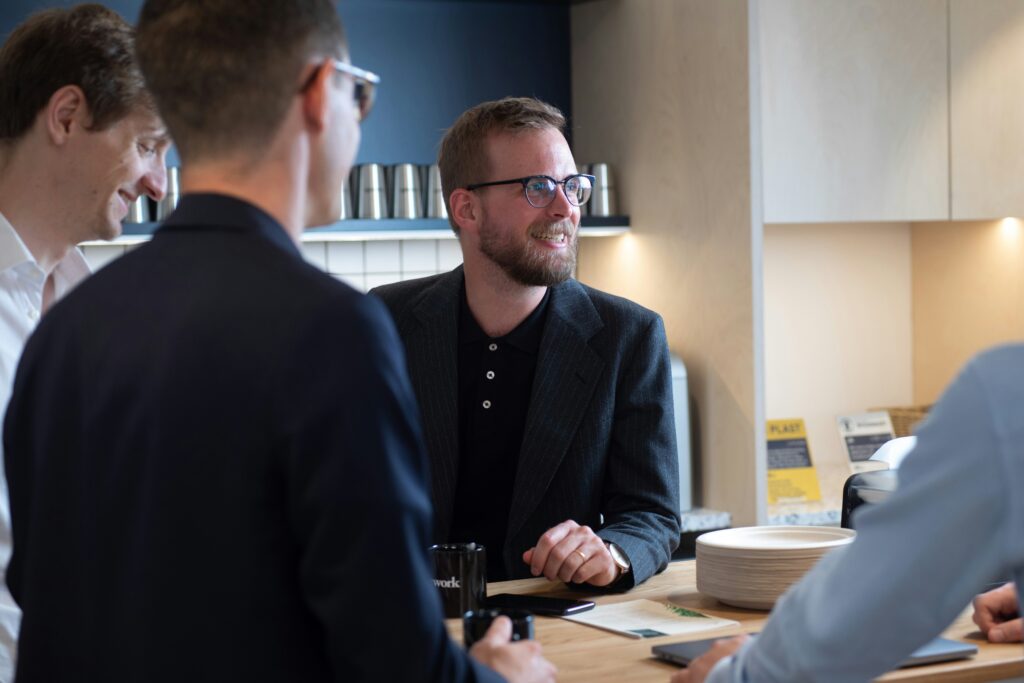 professional talent accessing talent network to find remote work opportunities